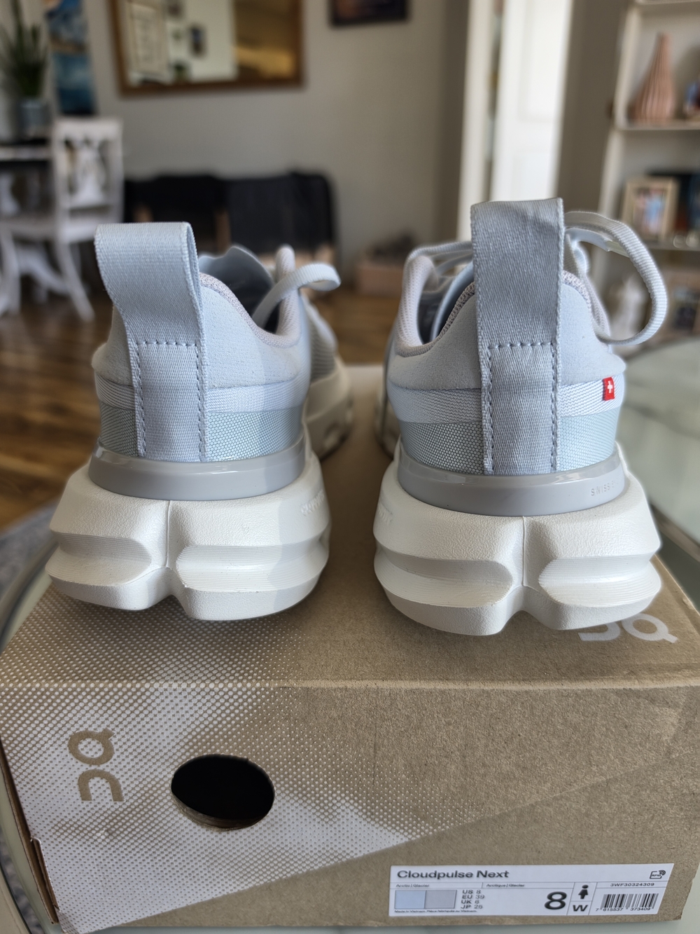 On Running Cloudpulse Trainers,  Sneakers